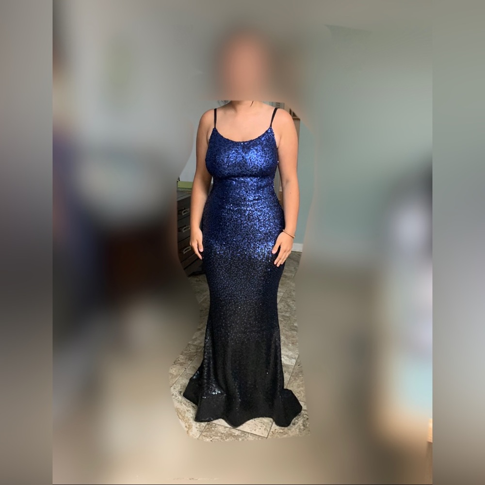 Juan Carlos Pinera prom dress.